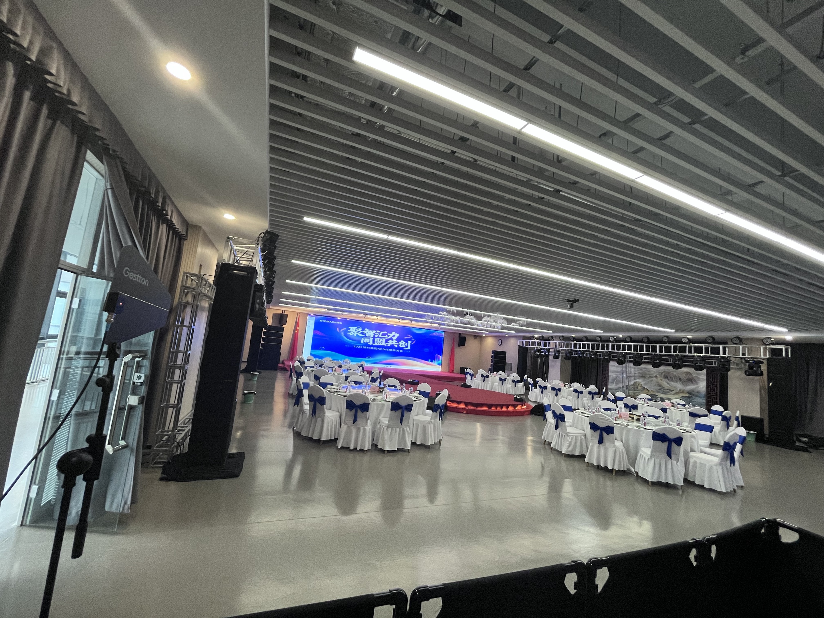 07611f56-dfb0-430d-b95d-70b3e72fc859