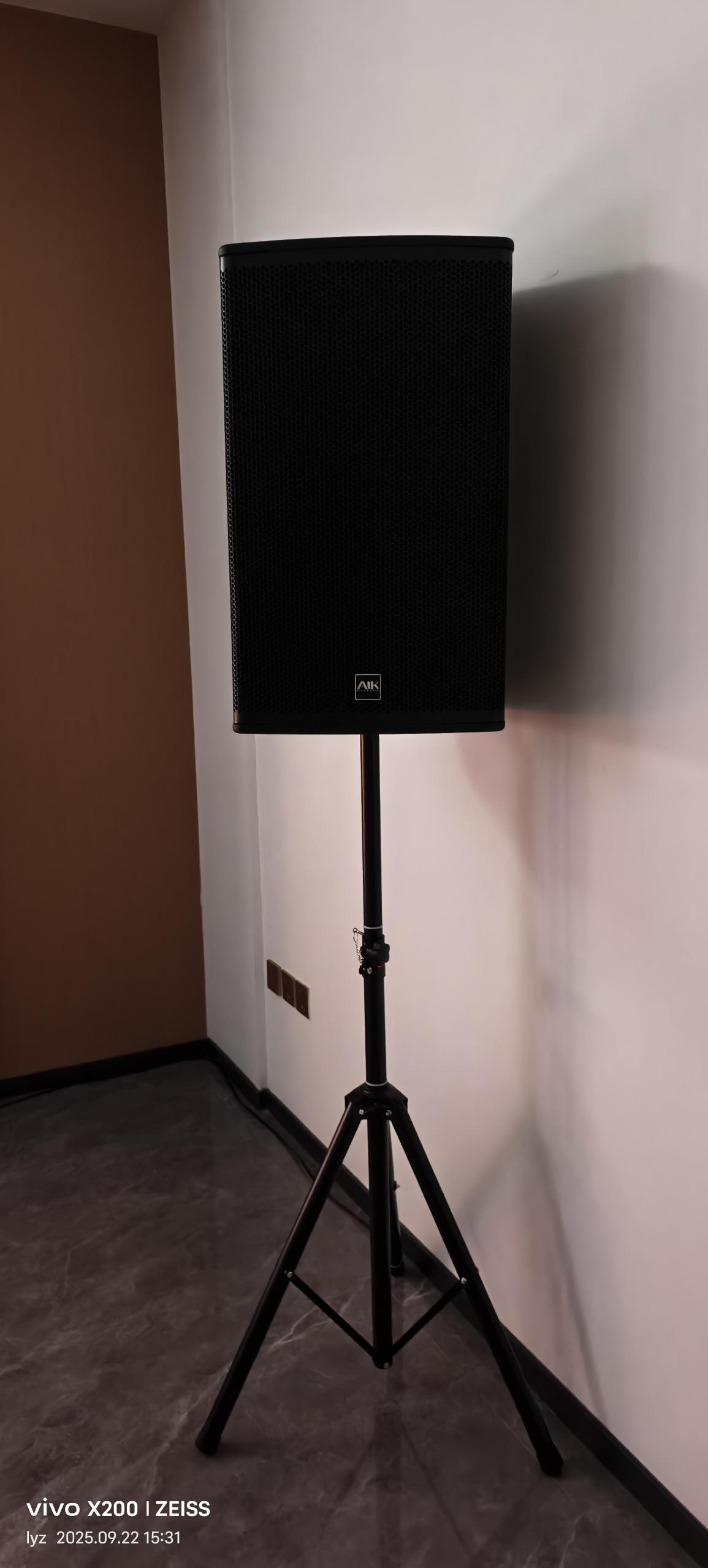 4ff875942be3b3b5e106f241e69dd6c0_compress