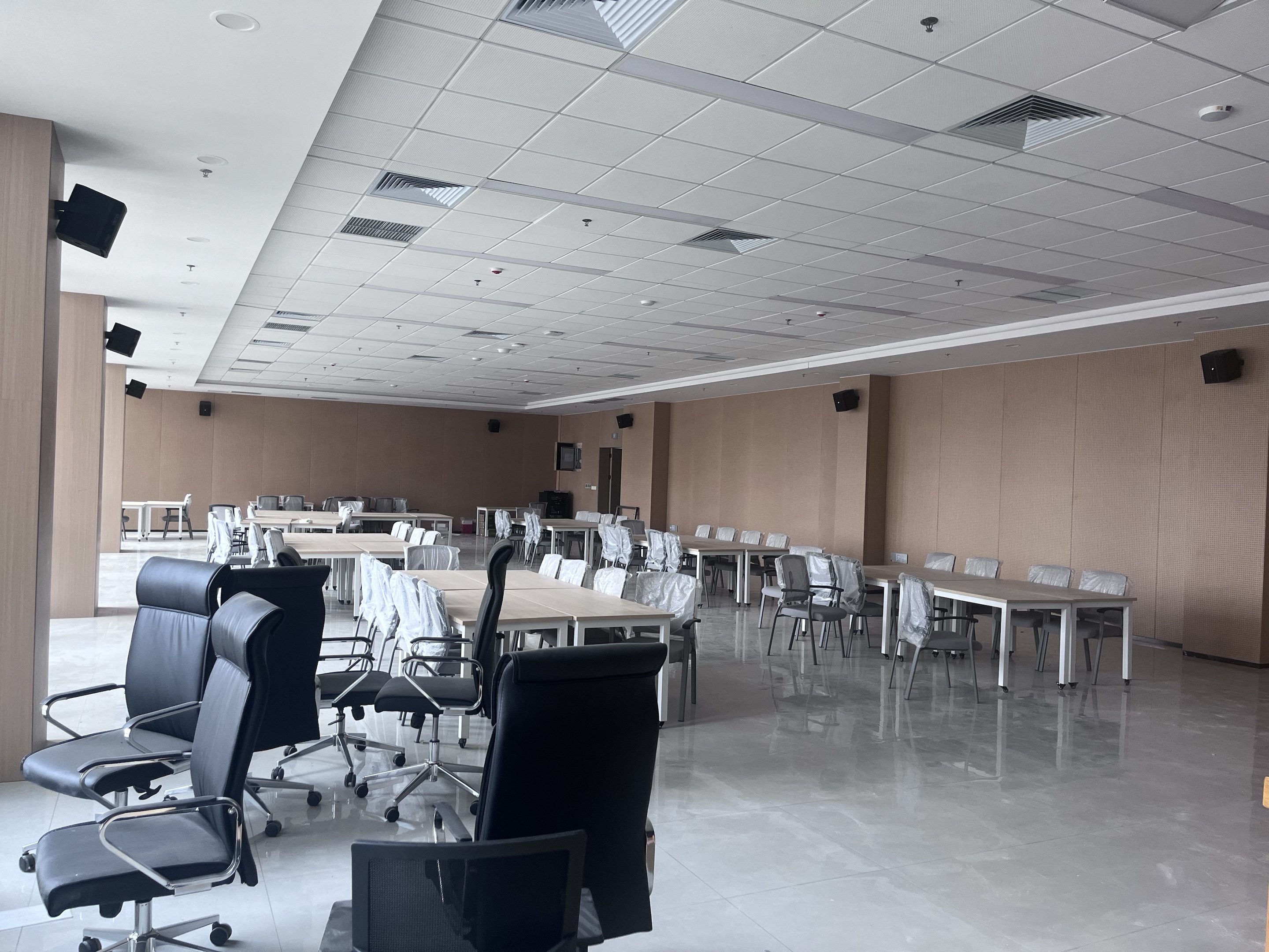 9b6560bd-363b-4ab5-b4c6-629c9c9d4fab